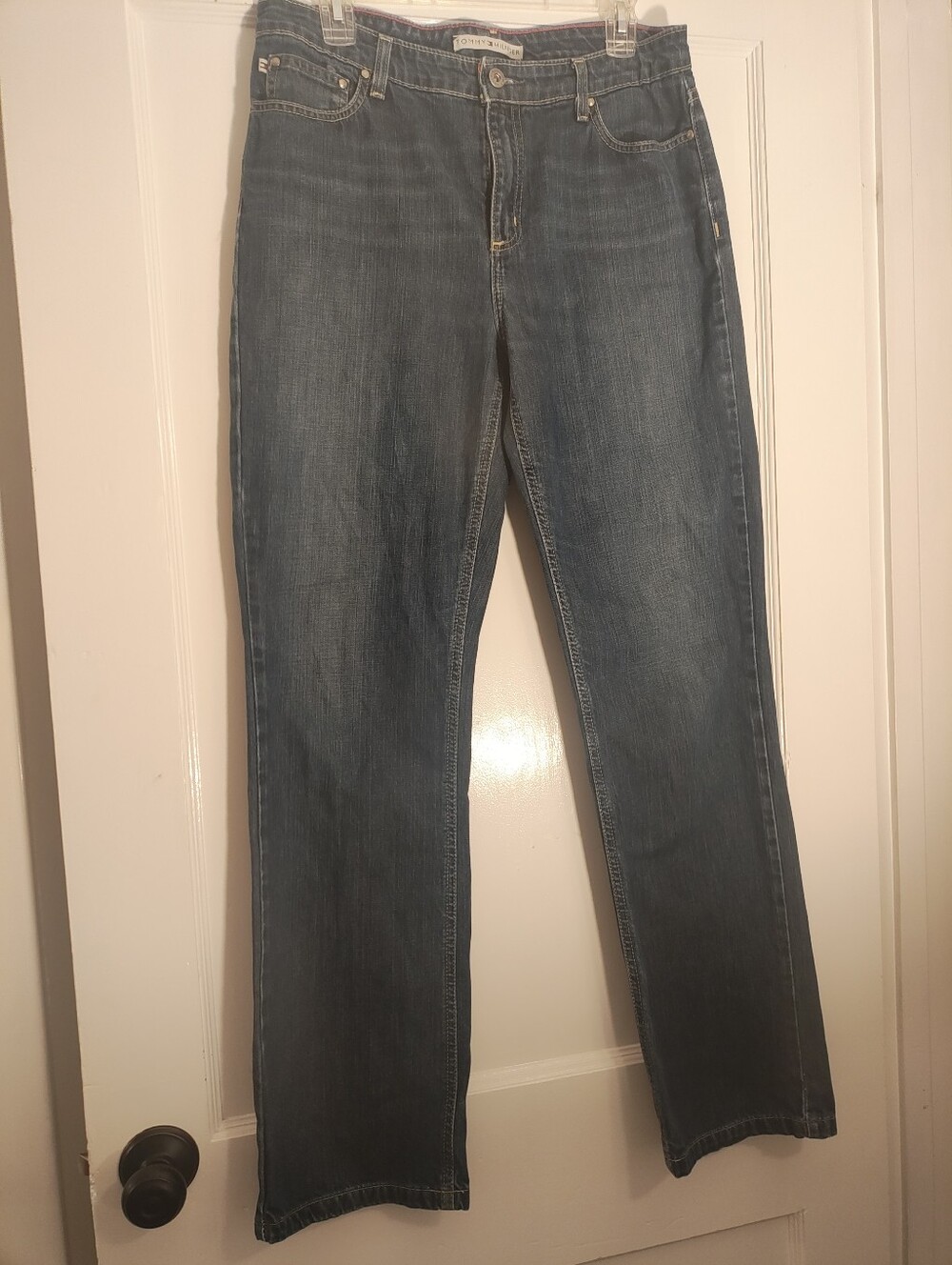 Title: Tommy Hilfiger Y2K Classic Fit Bootcut Jeans Women’s 8R Vintage Denim